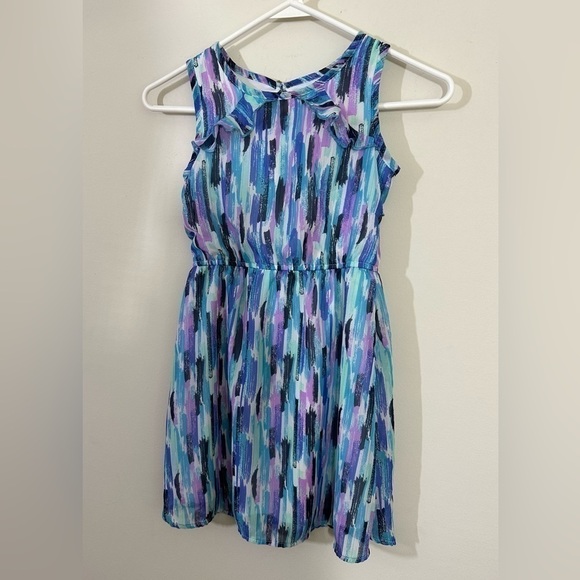 Wonder Nation sz 7 -8 (Md) girls fancy dress in a sheer blue print that’s lined - Picture 1 of 14
